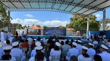 Rafael Fonteles é condecorado com a mais alta honraria da Marinha do Brasil (Foto: Maria Clara/Conecta Piauí)