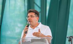 Rafael Fonteles entrega escola modernizada e reforça educação na zona rural