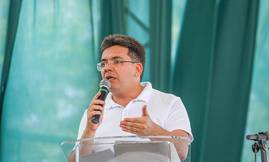 Rafael Fonteles entrega títulos e participa do Diálogos pelo Piauí em Oeiras (Foto: Reprodução)