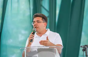 Rafael Fonteles entrega títulos e participa do Diálogos pelo Piauí em Oeiras (Foto: Reprodução)