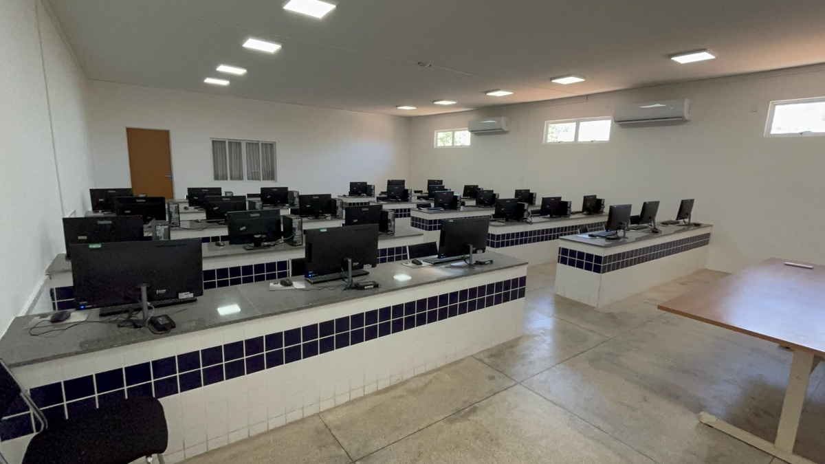 Rafael Fonteles inaugura obras e anuncia novos investimentos em Bom Jesus