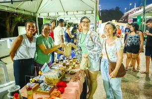 Rafael Fonteles participa da abertura da II Feira da Agricultura Familiar (Foto: Reprodução)
