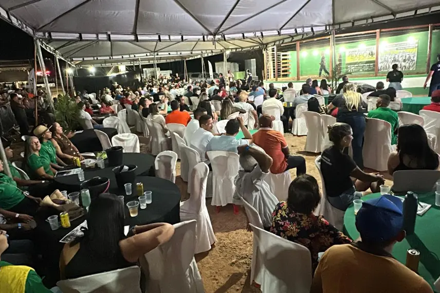 Segundo dia da ExpoAG agita Alvorada do Gurguéia com show de Natanzinho Lima