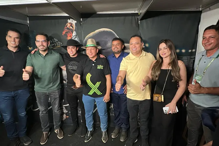 Segundo dia da ExpoAG agita Alvorada do Gurguéia com show de Natanzinho Lima