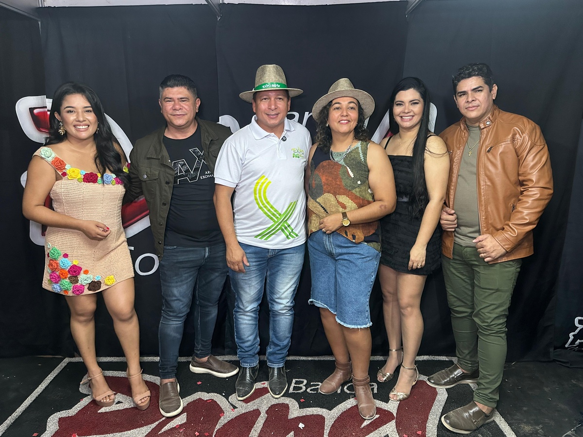 Segundo dia de ExpoAG tem shows de Painel de Controle, Thauane e Farra de Rico
