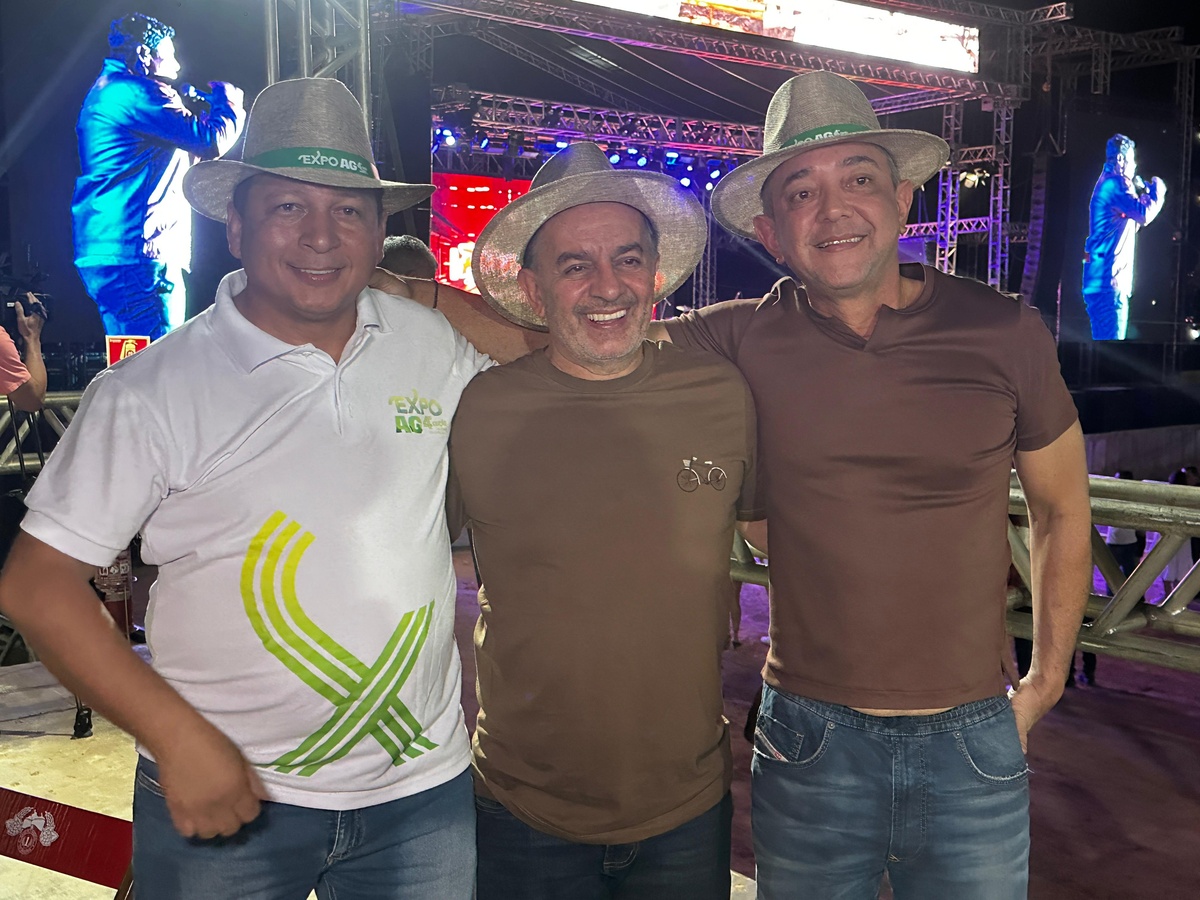 Segundo dia de ExpoAG tem shows de Painel de Controle, Thauane e Farra de Rico