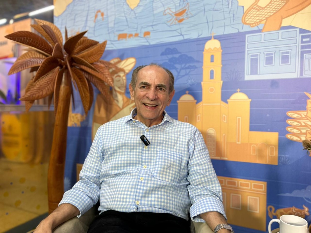 Senador Marcelo Castro parabeniza APPM na abertura da Feira dos Municípios