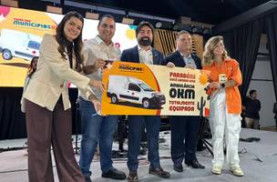 Simões é sorteado com ambulância no encerramento da Feira dos Municípios 2025 (Foto: Conecta Piauí) Simões é sorteado com ambulância no encerramento da Feira dos Municípios 2025 (Foto: Conecta Piauí)