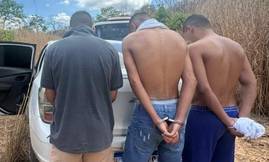 Três homens são presos e carro roubado é recuperado após assalto em Teresina (Foto: Divulgação/PMPI)