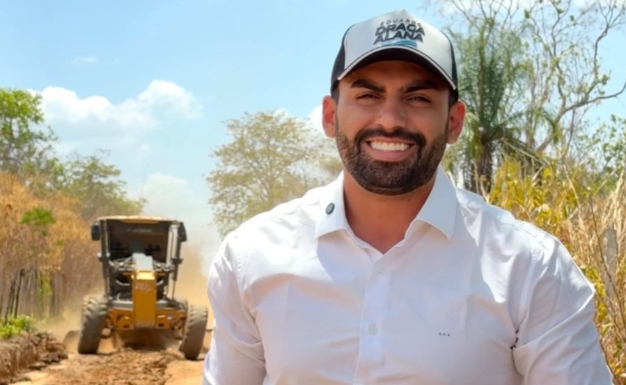 Vereador Draga Alana acompanha melhorias viárias na comunidade Torrões em Teresina