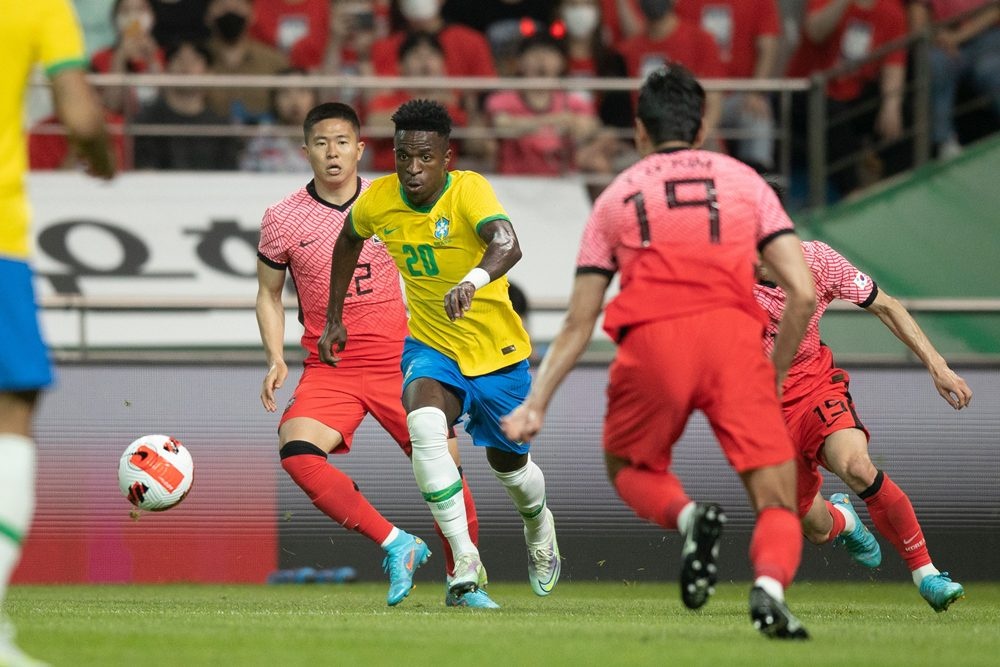 Vinicius Jr. em campo