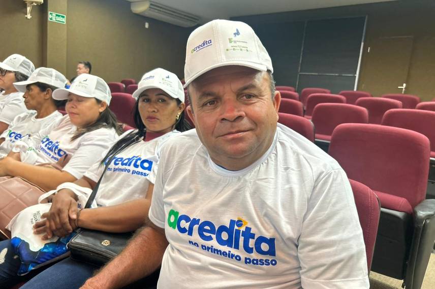 Wellington Dias lança projeto de fortalecimento da agricultura familiar em Teresina Wellington Dias lança projeto de fortalecimento da agricultura familiar em Teresina
