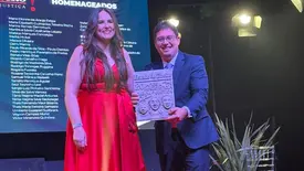Advogado piauiense Carlos Júnior é homenageado em Porto Alegre (Foto: Reprodução)