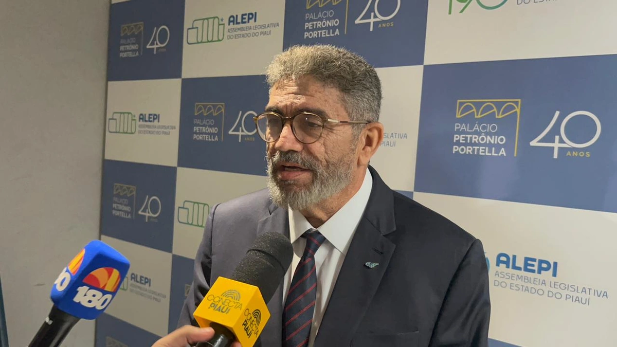 Alepi concede título de cidadão piauiense ao médico Dirceu Campelo, da Sesapi