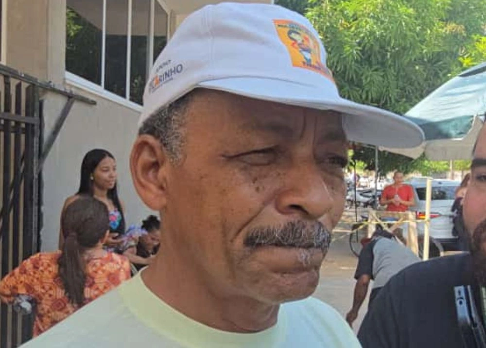 Antônio Gomes, aluno de Física e Direito