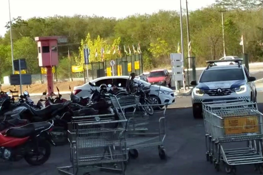 Assalto provoca pânico e desespero no Atacadão da zona Norte de Teresina