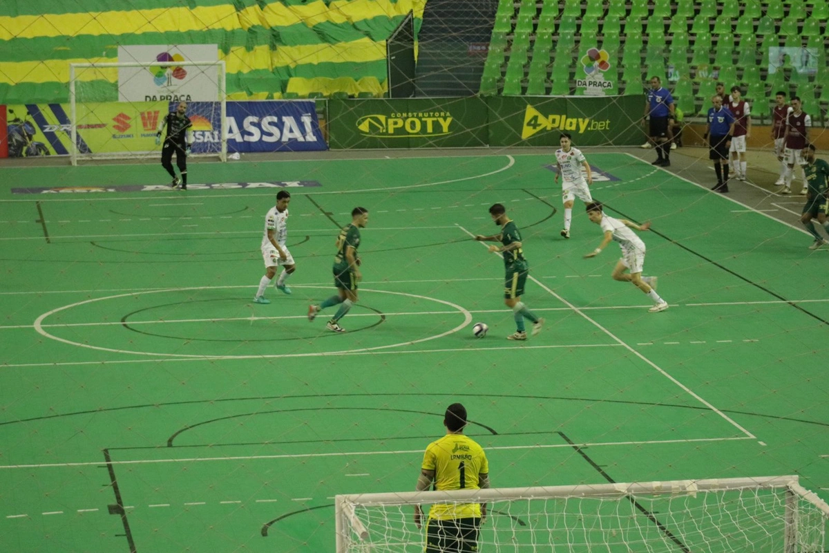 Atlético Piauiense vence partida de ida da semifinal do Brasileiro