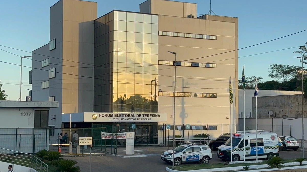 Audiência de Tatiana Medeiros: vereadora chora e delegada depõe