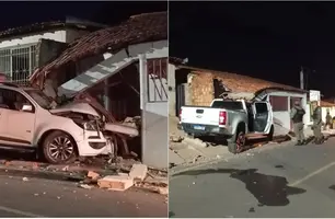 Caminhonete destrói três casas em Bom Jesus; motorista foge após acidente (Foto: Reprodução)