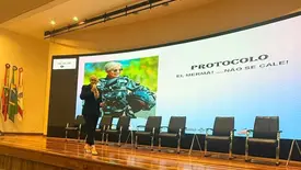 Coronel Elizete palestra no 9º Congresso de Mulheres na Polícia em Florianópolis (Foto: Reprodução)