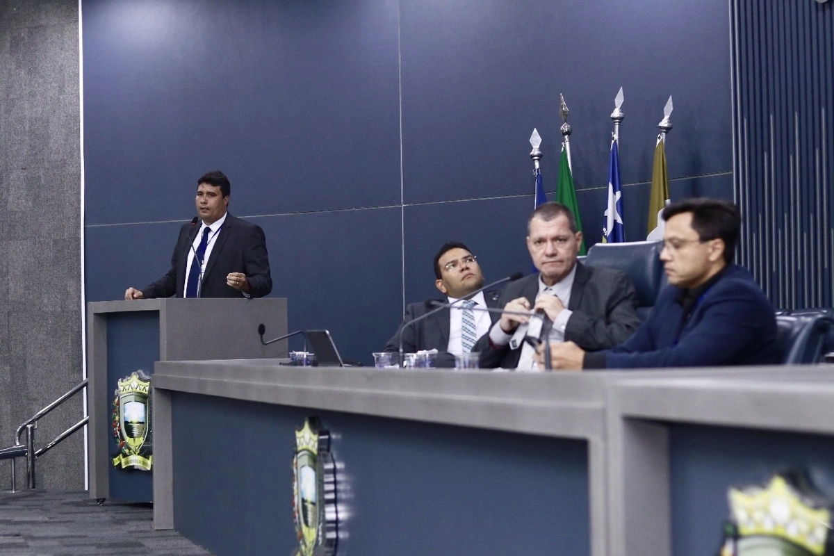 Em audiência pública, Câmara debate pontos da lei orçamentária para 2026