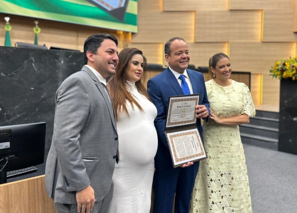 Empresário Ismael Vilela recebe título de cidadania piauiense em sessão na Alepi