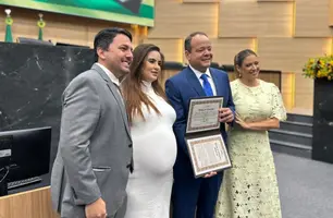 Empresário Ismael Vilela recebe título de cidadania piauiense em sessão na Alepi (Foto: Conecta Piauí)