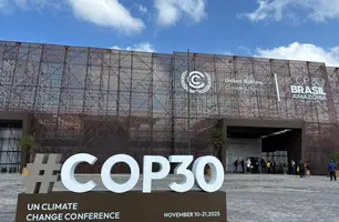 Fachada da COP30, em Belém (Foto: Maria Clara César/Conecta Piauí)