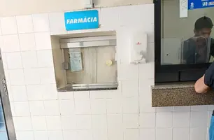 Farmácia fechada do Lineu Araújo deixa pacientes sem remédios essenciais (Foto: Enviada ao Conecta Piauí)