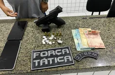 Força Tática prende suspeito de porte ilegal de arma em casa noturna de Parnaíba