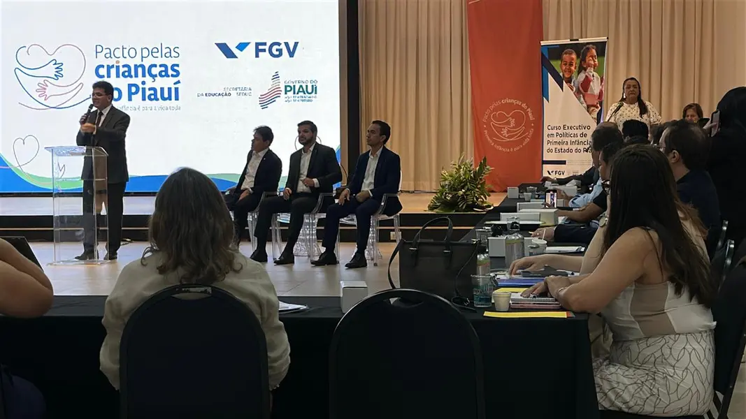 Governo do Piauí lança curso inédito sobre políticas da primeira infância