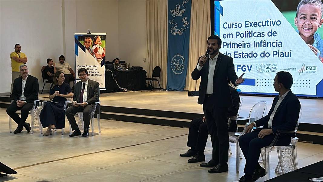 Governo do Piauí lança curso inédito sobre políticas da primeira infância