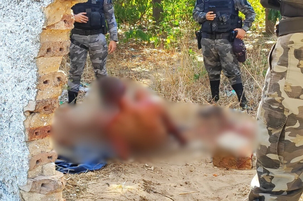 Homem com tornozeleira eletrônica é baleado no bairro Frei Higino, em Parnaíba