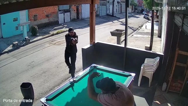 Homem é executado a tiros no bar do próprio irmão em São Paulo
