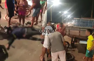 Homem fica gravemente ferido ao bater moto em caminhão na zona Norte de Teresina (Foto: Imagens enviadas ao Conecta Piauí)
