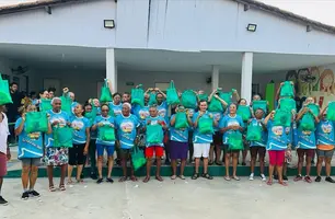 Idosos de Passagem Franca ganham sacolas personalizadas para viagem de lazer (Foto: Reprodução)