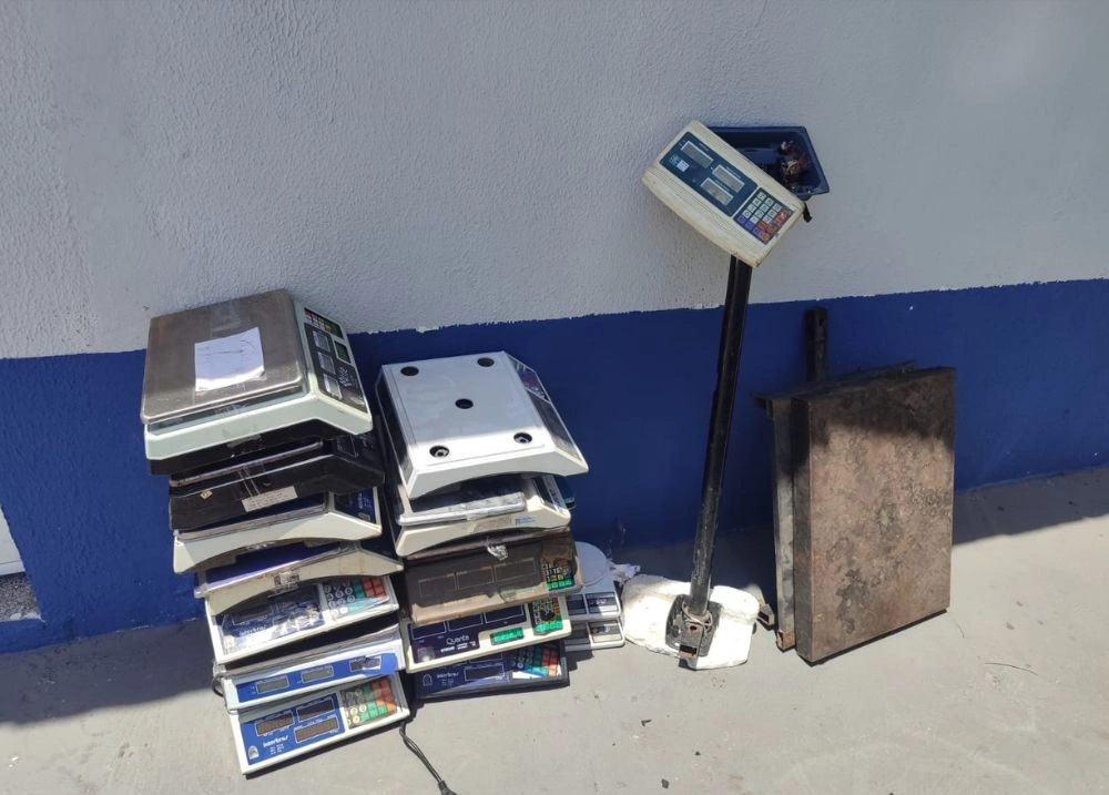 Imepi apreende 16 balanças falsificadas em comércios de Piripiri