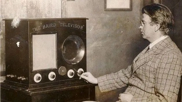 John Logie Baird com a invenção "The Baird Television", em 1926