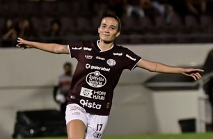 Júlia Beatriz, atacante da Ferroviária (Foto: Rafael Zocco/Ferroviária)