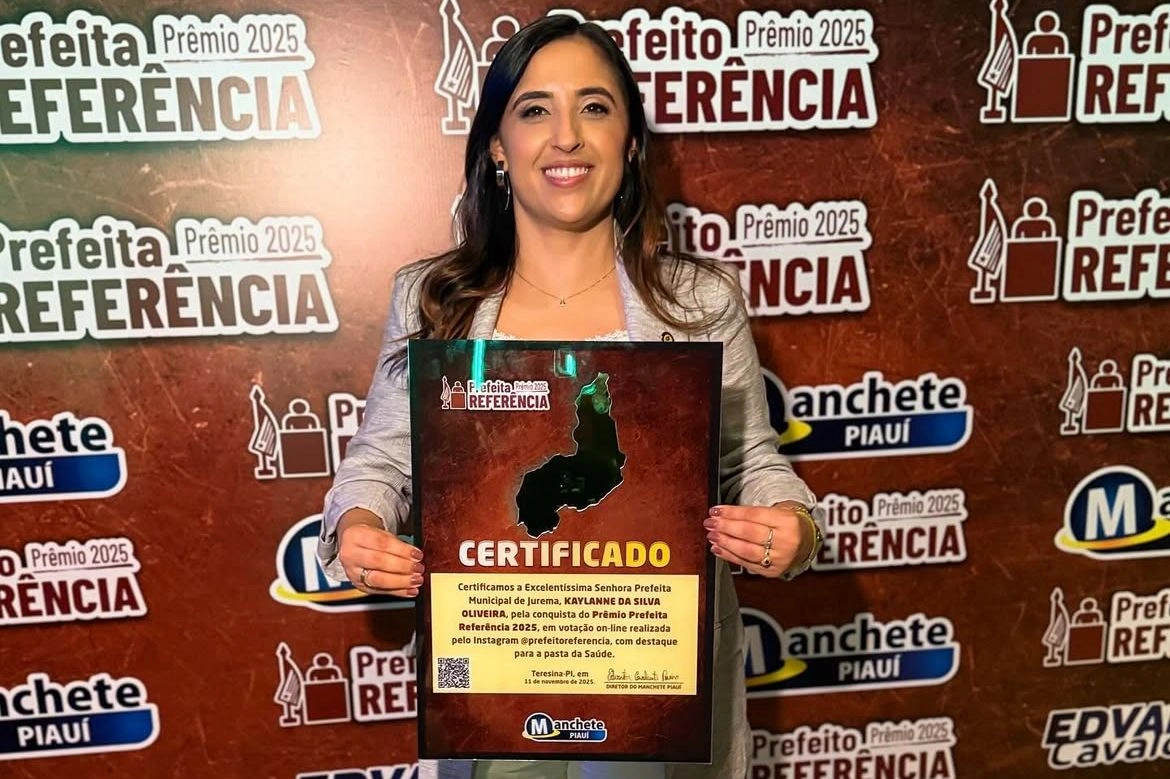 Kailanne Oliveira recebe Prêmio Prefeita Referência 2025 pela atuação na saúde