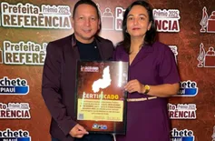 Lécio Gustavo comemora reconhecimento em 'Prêmio Prefeito Referência 2025'