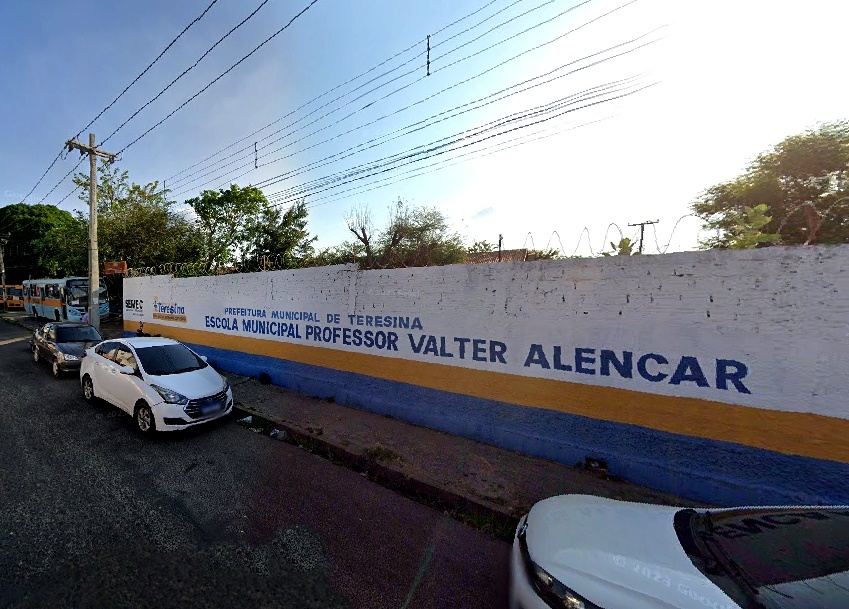 Mãe denuncia racismo religioso contra filha de 11 anos em escola de Teresina