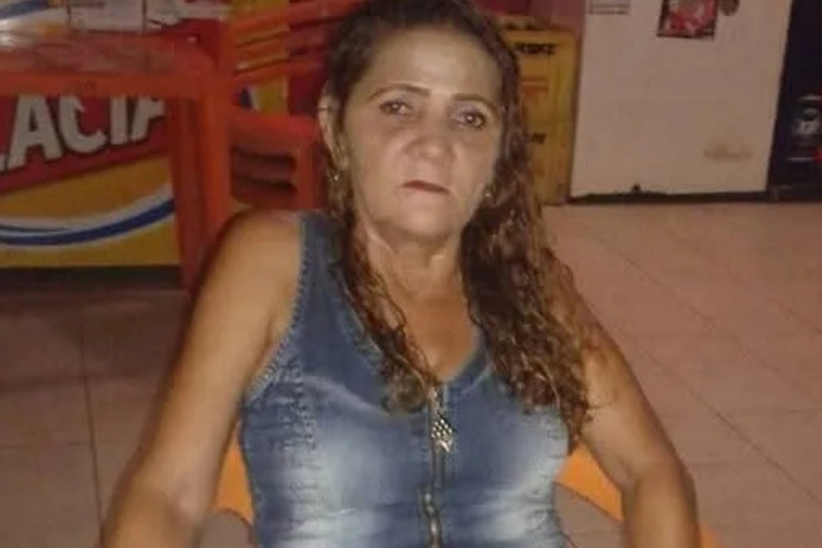 Morre Dona Divina, ícone da vida noturna e inspiração do hit 'Hoje é Sexta-Feira'