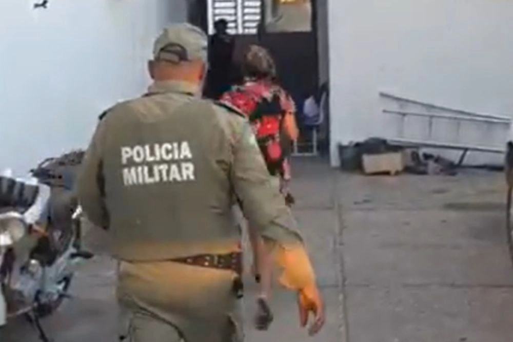 Mulher é presa após esfaquear o próprio marido na zona Leste de Teresina