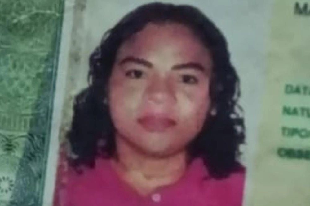 Mulher fica gravemente ferida após perder controle de moto entre cidades do Piauí