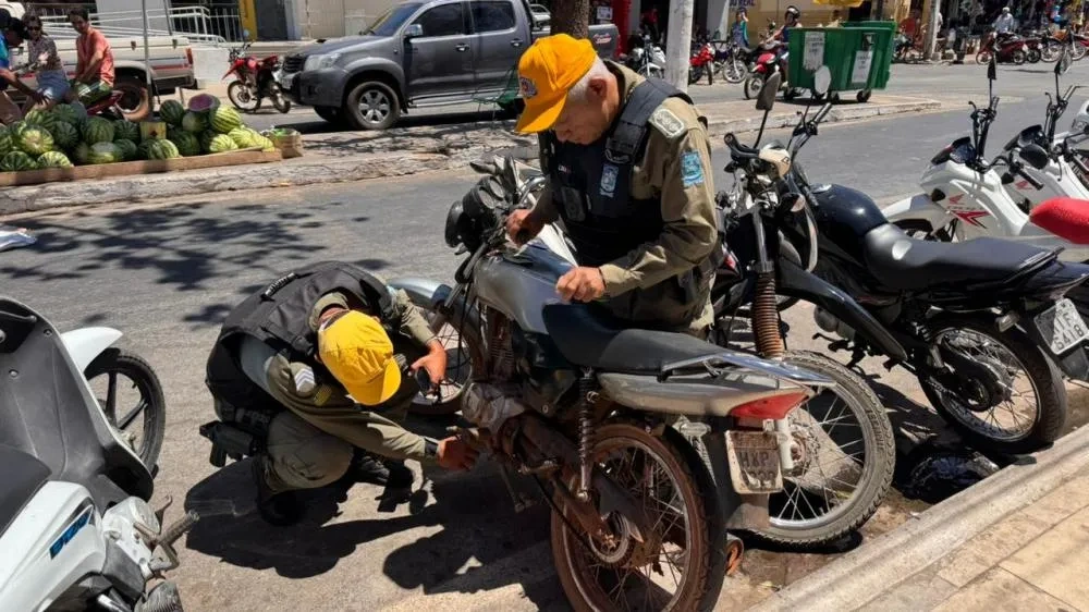 Operações simultâneas fecham pontos de facção e apreendem drogas em Pedro II