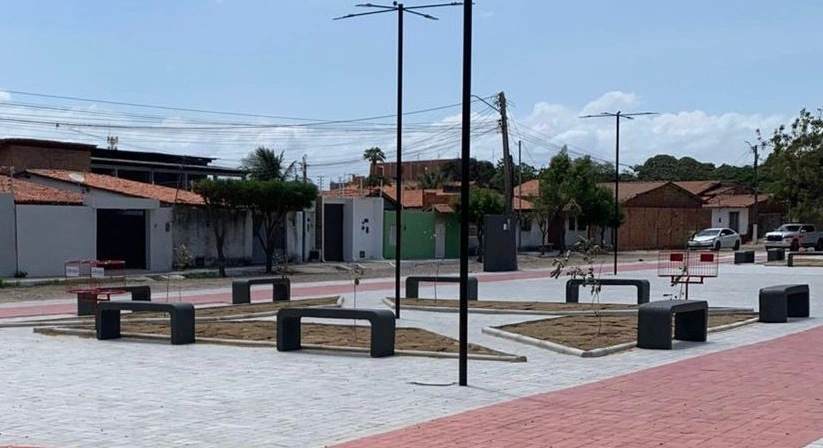 Parnaíba ganha nova quadra poliesportiva e praça construídas pelo OPA