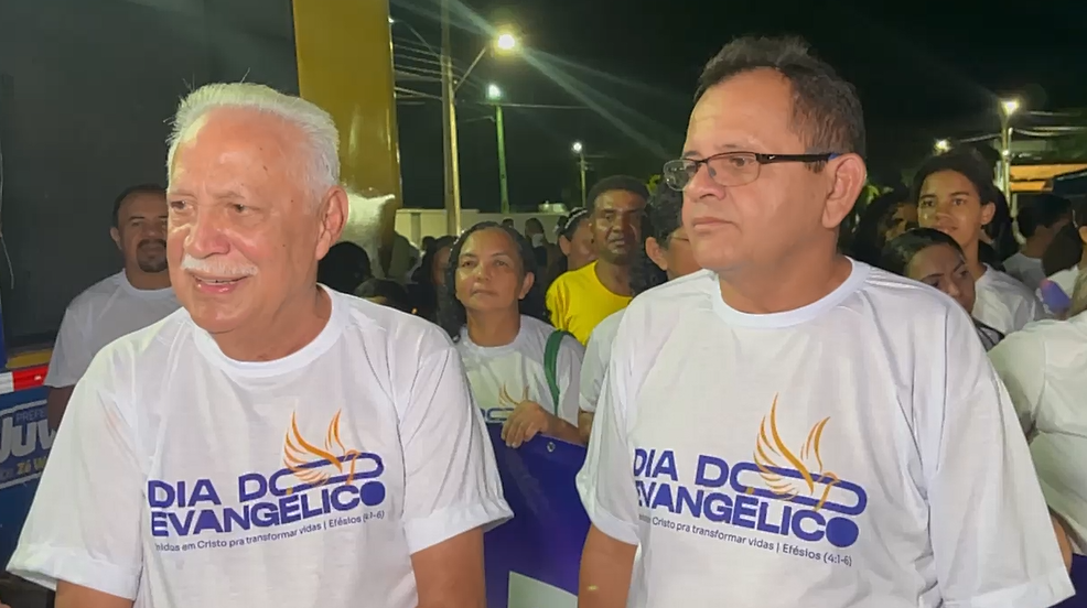 Parnarama celebra Dia do Evangélico com marcha e show do cantor Fernandinho