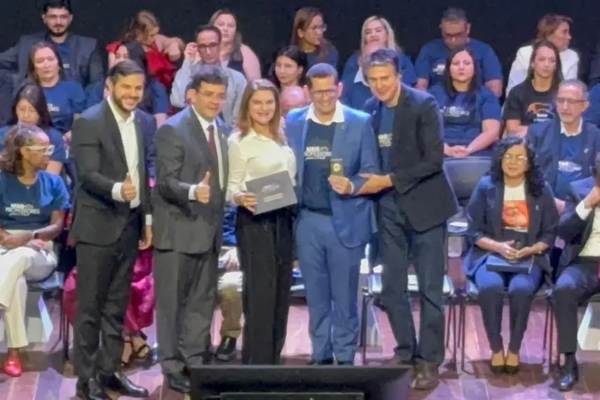 Piauí recebe entrega de Carteiras Nacionais Docentes com a presença de ministros