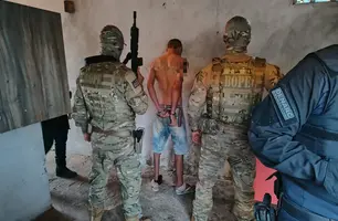 Polícia cumpre 17 ordens judiciais em operação do Pacto pela Ordem em Teresina (Foto: Reprodução)